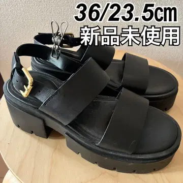 미사용 새상품 ZARA 트랙 밑창 가죽 샌들 블랙 36 23.5cm