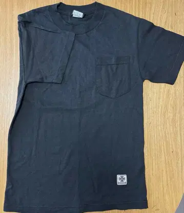 INDEPENDENT / POCKET T-SHIRT (used) 블랙 S