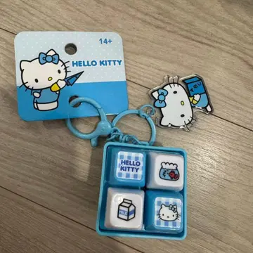 산리오 헬로키티 키보드 키링 클릭커 블루