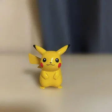 포켓몬 몬코레 피카츄 피규어 TOMY 초기