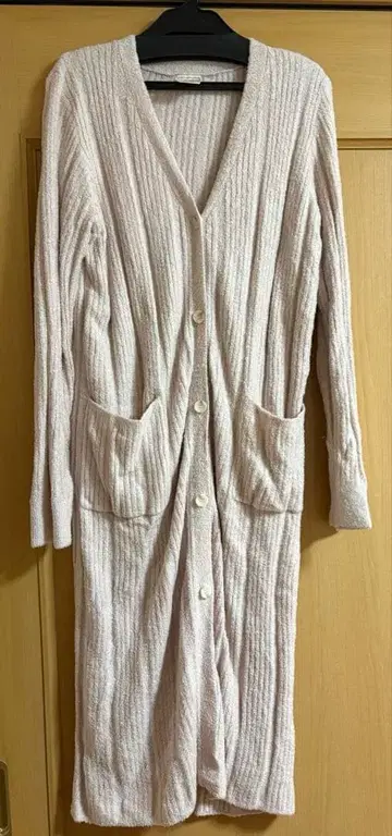 젤라또피케 롱 리브 니트 가디건