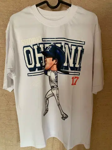 새상품 미사용 오타니 쇼헤이 T셔츠 M사이즈 MLB LA