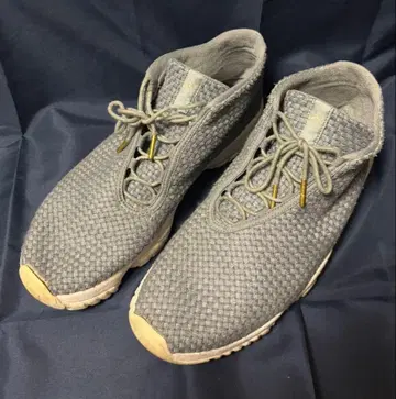Jordan Future Grey Woven 스니커즈