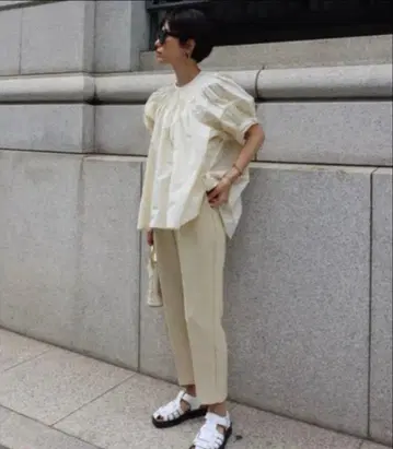 알뜰 구매 MACHATT 마차트 이탈리안 메모리 턱 블라우스 크림