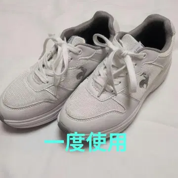 르꼬끄 스포르티브 스니커즈 화이트 23cm