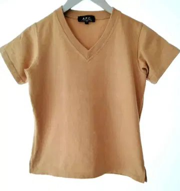 A.P.C. 아페쎄 V넥 티셔츠 베이지 S사이즈