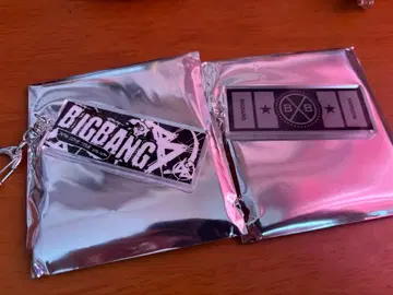 BIGBANG 투어 타월 아크릴 키링