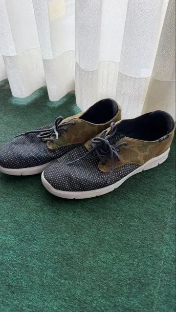 VANS 스니커즈 도트 카모플라쥬 패턴