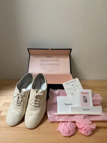 레페토 ZIZI 에나멜 레이스업 슈즈 화이트 23.5 Repetto