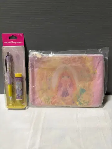 Tokyo Disney Resort 라푼젤 파우치 샤프