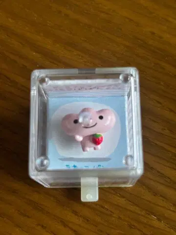 코게빵 핀즈 인 더 박스 딸기빵 A San-X 핀 배지