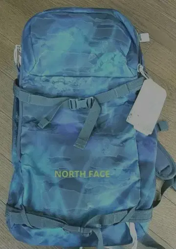 THE NORTH FACE 백팩 블루 계열 카모플라주 패턴