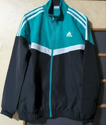 adidas 트랙 자켓