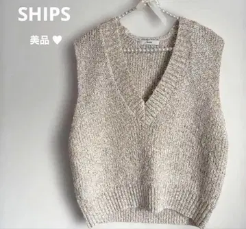 [ 시착만 한 상품 ] SHIPS 스팽글 혼방 V넥 니트 베스트 아이보리