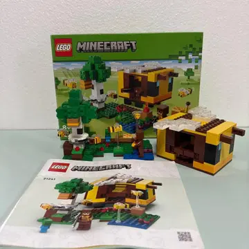 레고(LEGO) 마인크래프트 벌의 코티지 21241