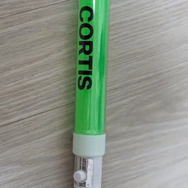 코르티스 임시 응원봉 그린