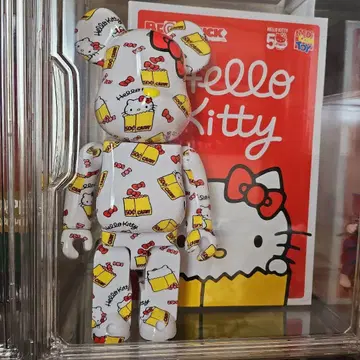 BE@RBRICK Hello Kitty 50th Anniversary
