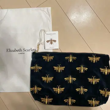 Elizabeth Scarlett Honey Bee 차콜 파우치