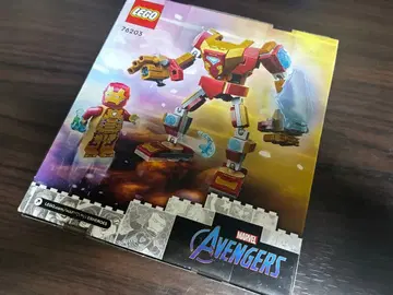 LEGO Marvel Iron Man Mech Armour 76203