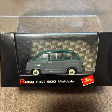 BRUMM FIAT 600 Multipla R250 1/43