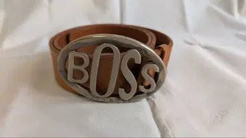 HUGO BOSS 가죽 벨트 브라운