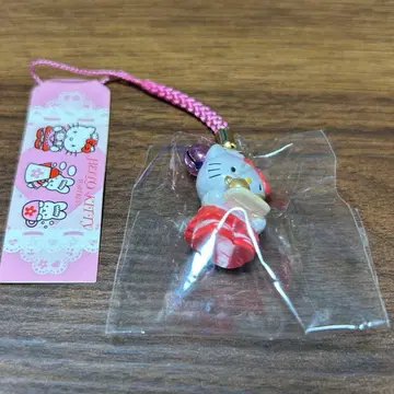 헬로 키티 스트랩 티타임