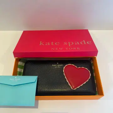 kate spade NEW YORK 하트 모티브 장지갑 박스 포함