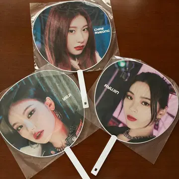 [ 미개봉 새상품 ] ITZY Voltage 부채 ( 예지 류진 채령 )