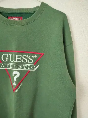 GUESS ATHLETIC 맨투맨 트레이닝복 빈티지 구제 의류