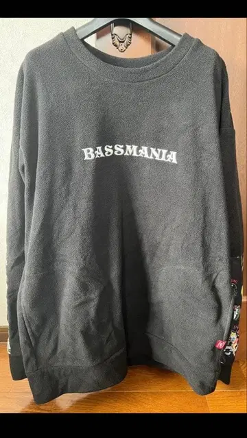 bassmania 플리스 맨투맨 블랙 L 사이즈