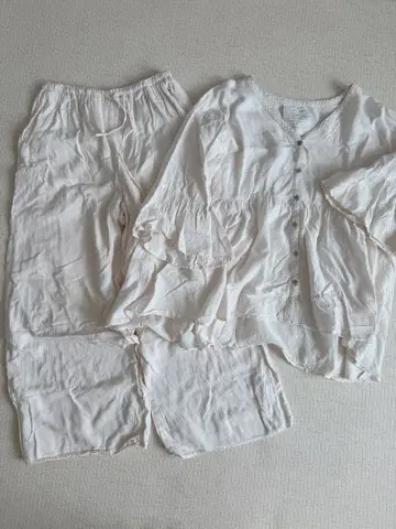 젤라또피케 린넨 소재 룸웨어