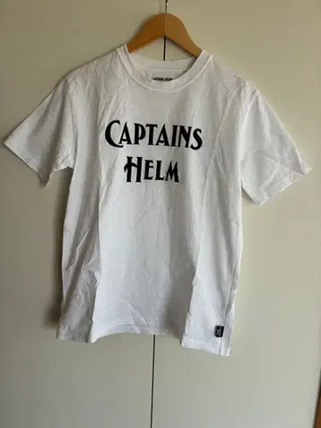 CAPTAINS HELM 로고 T셔츠 M 사이즈