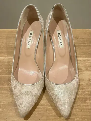 [DIANA] 레이스 펌프스 베이지 25cm