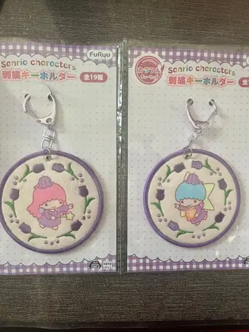 Sanrio characters 자수 키링 리틀트윈스타