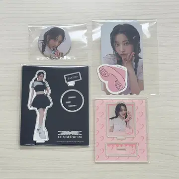LE SSERAFIM 르세라핌 SAKURA 사쿠라 굿즈 세트