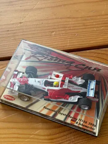 Kyosho Minichamps Toyota TF106 2006