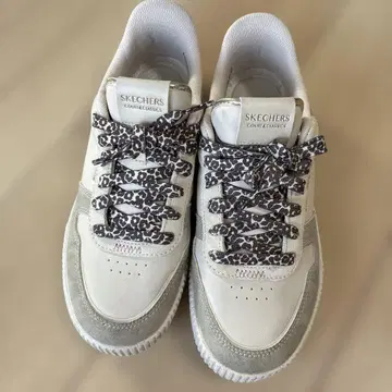 SKECHERS 코트 & 클래식 슬립인스
