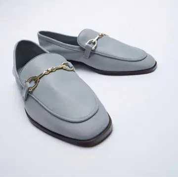 새상품급 ZARA 소프트 가죽 로퍼 블루 그레이 35 22.5cm