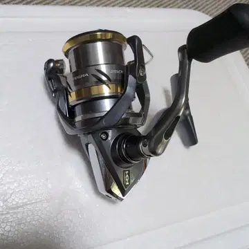 SHIMANO ULTEGRA 2500S-B 스피닝 릴 본체