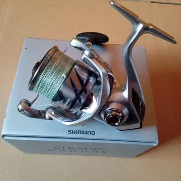 SHIMANO STRADIC 4000MHG 스피닝 릴