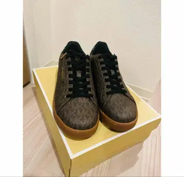 [ 주말 대특가 ] MICHAEL KORS MK 로고 스니커즈 브라운