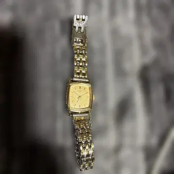 SEIKO 여성용 손목시계 쿼츠 골드 컬러