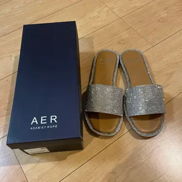 ADAM ET ROPE AER 비쥬 샌들 실버