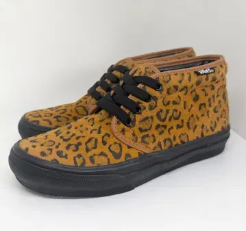 레어 새상품급 몇 회 사용 VANS 처카 부츠 스웨이드 레오파드