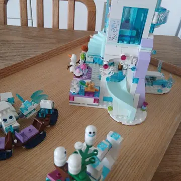 LEGO 디즈니 겨울왕국 엘사 아이스 캐슬