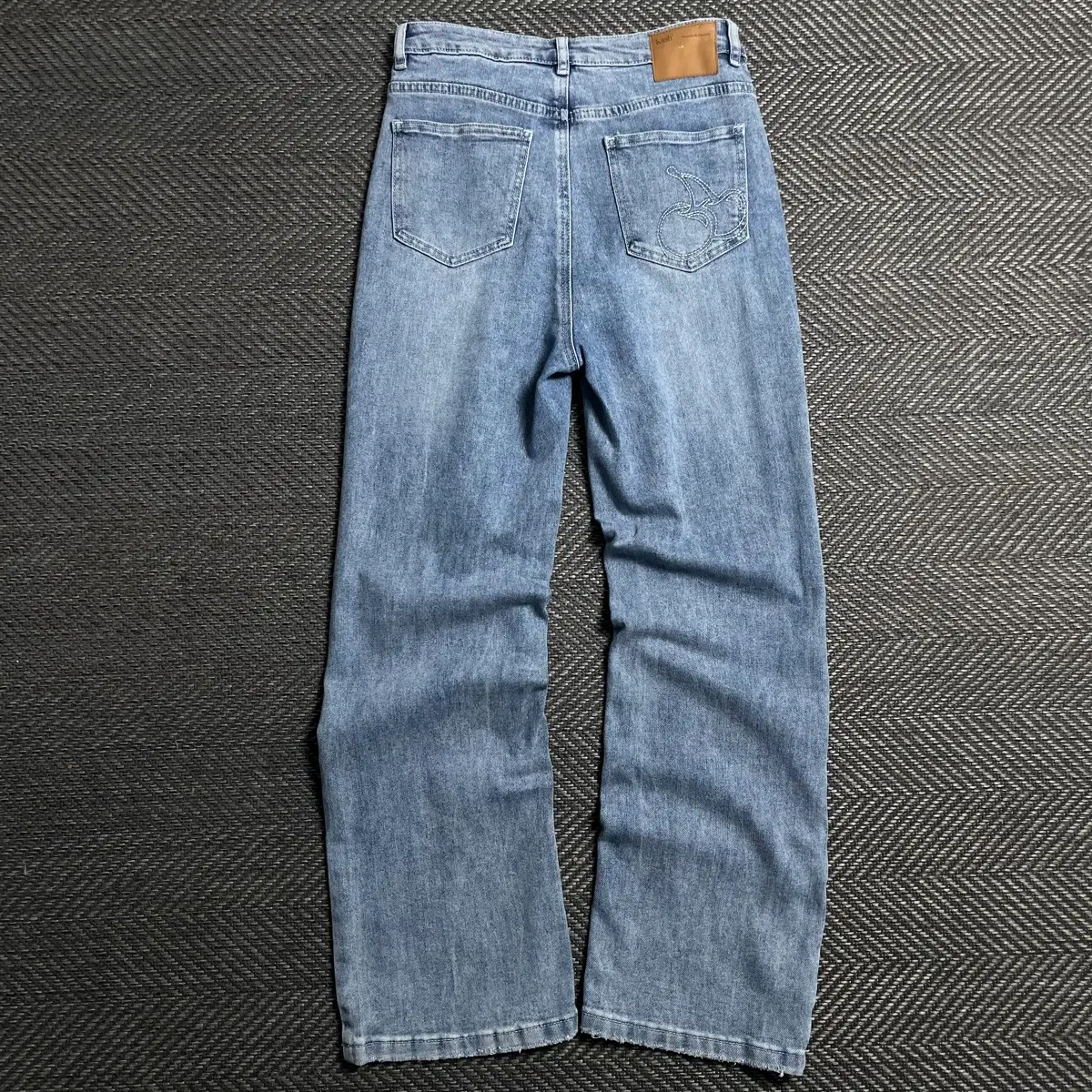 Badblood Lion Patch Washed Barrel Pants - Blue Denim Check