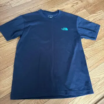 THE NORTH FACE 반다나 패턴 T셔츠 네이비