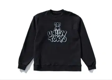 KAWS UNION TOKYO 맨투맨 블랙
