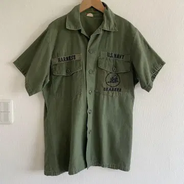 70s 미군 OG-107 반팔 셔츠 U.S.NAVY SEABEES 자수