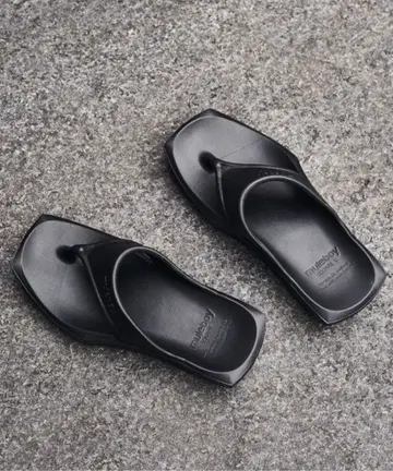 뮬 보이 샌들